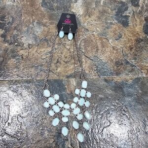 New paparazzi serene glean blue and silver necklace and earrings